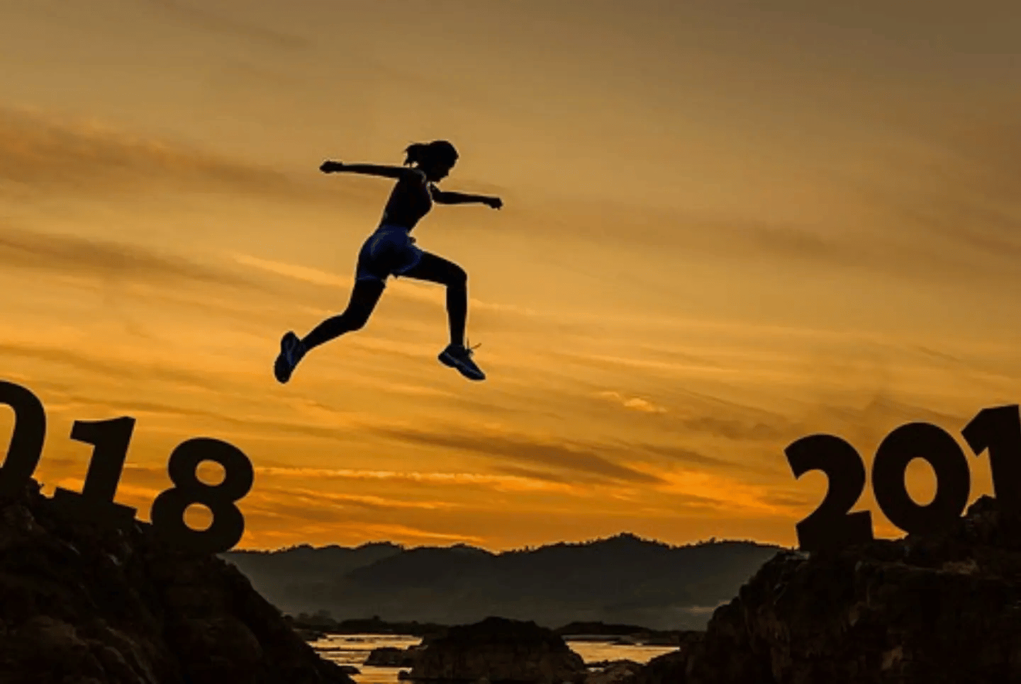 Supply chain professional jumping from the year 2018 to the year 2019. Let's recap some of the biggest innovations and trends in the logistics tech space over the last year and take a look at what's to come in 2019. 
